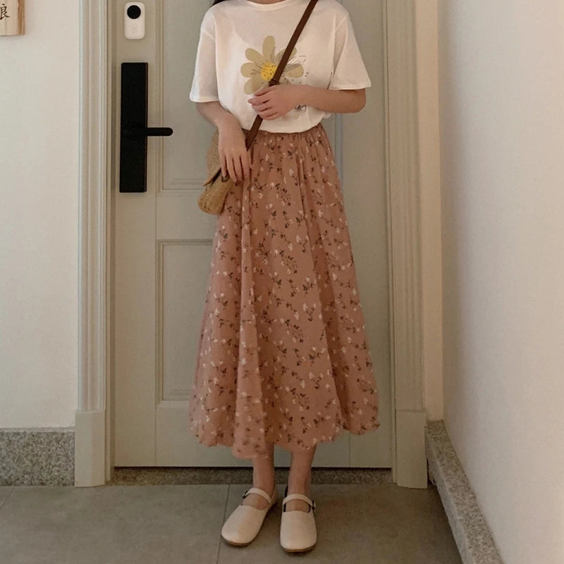 Retro Floral Mid Skirt