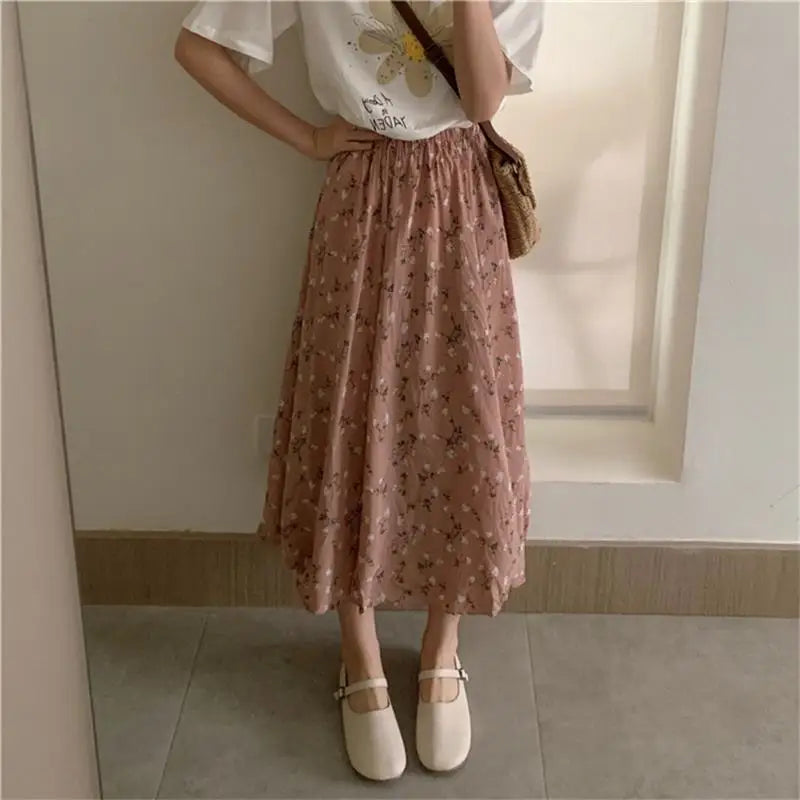 Retro Floral Mid Skirt