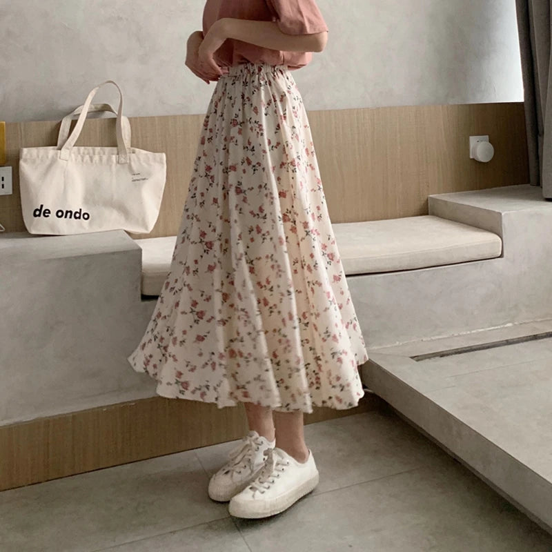 Retro Floral Mid Skirt