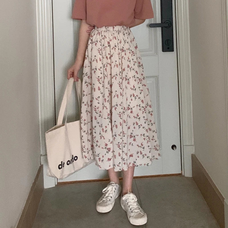 Retro Floral Mid Skirt