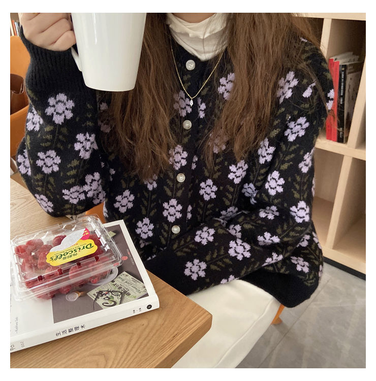 Cozy O-Neck Floral Cardigan